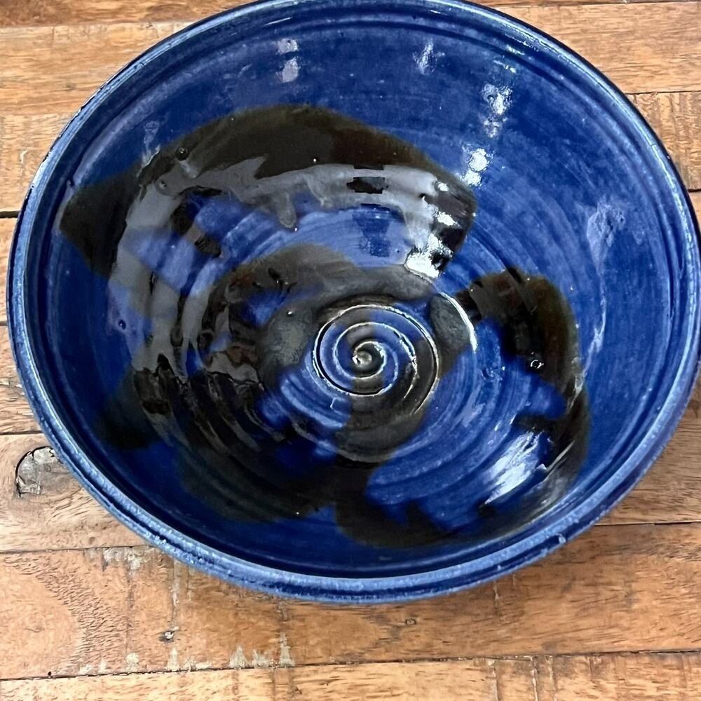 Art Studio Pottery Handmade Ceramic Bowl 9.5" Blue Glazed Swirl Signed MF